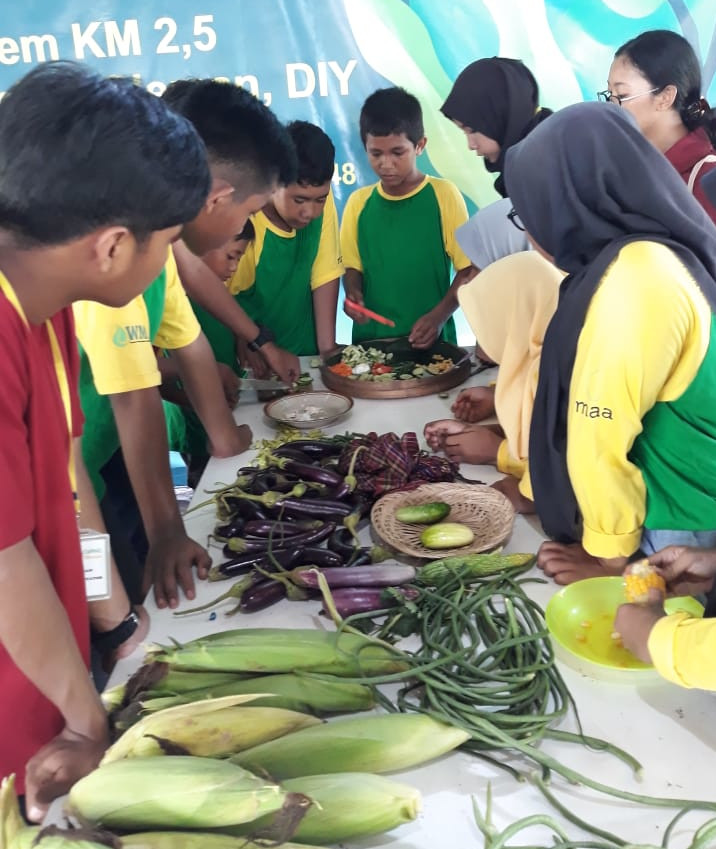 Keseruan menangkap ikan